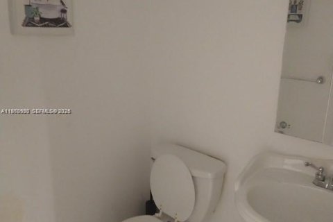 Condominio en venta en Sunny Isles Beach, Florida, 1 dormitorio, 71.26 m2 № 2032711 - foto 10