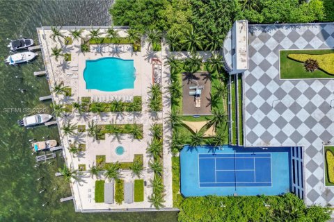 Copropriété à louer à Miami, Floride: 1 chambre, 73.49 m2 № 2047635 - photo 11