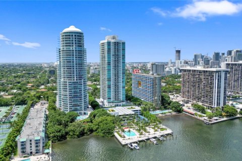Copropriété à louer à Miami, Floride: 1 chambre, 73.49 m2 № 2047635 - photo 15