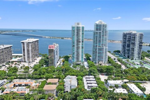 Copropriété à louer à Miami, Floride: 1 chambre, 73.49 m2 № 2047635 - photo 9