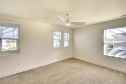 House in Parrish, Florida 3 bedrooms, 222.13 sq.m. № 2216200 - photo 25