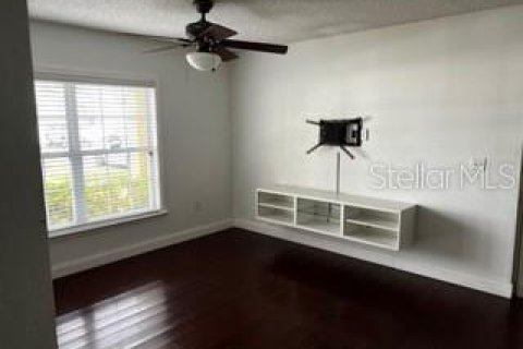 Condo in Orlando, Florida, 2 bedrooms  № 1737189 - photo 6