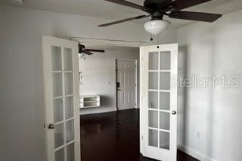 Condo in Orlando, Florida, 2 bedrooms  № 1737189 - photo 14