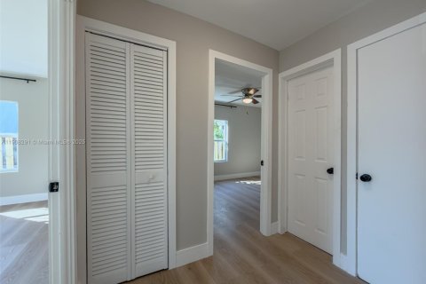 Villa ou maison à vendre à Fort Lauderdale, Floride: 4 chambres, 169.18 m2 № 1964577 - photo 23