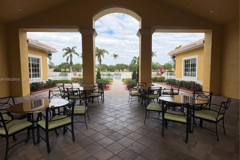 Condominio en alquiler en Miramar, Florida, 3 dormitorios № 2009936 - foto 17