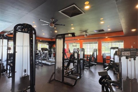 Condominio en alquiler en Miramar, Florida, 3 dormitorios № 2009936 - foto 16