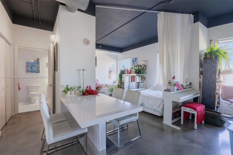 Copropriété à vendre à Miami, Floride: 2 chambres, 92.34 m2 № 1957685 - photo 6