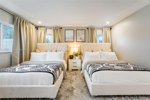 Casa en alquiler en Fort Lauderdale, Florida, 3 dormitorios, 161.19 m2 № 1860346 - foto 10