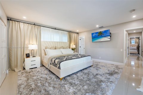 Casa en alquiler en Fort Lauderdale, Florida, 3 dormitorios, 161.19 m2 № 1860346 - foto 8
