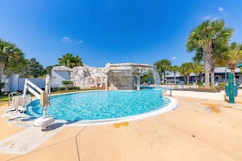 Casa en alquiler en Fish Hawk, Florida, 3 dormitorios, 117.89 m2 № 2093423 - foto 13