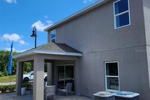 House in Davenport, Florida 4 bedrooms, 235.6 sq.m. № 1640036 - photo 25