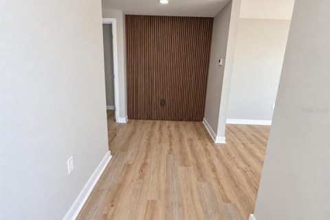 Villa ou maison à vendre à New Port Richey, Floride: 3 chambres, 162.58 m2 № 2412656 - photo 7