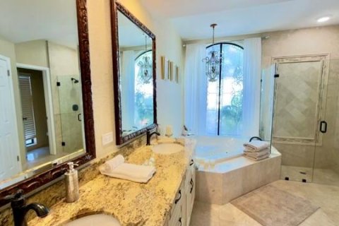 House in Deerfield Beach, Florida 3 bedrooms, 230.21 sq.m. № 2088294 - photo 27