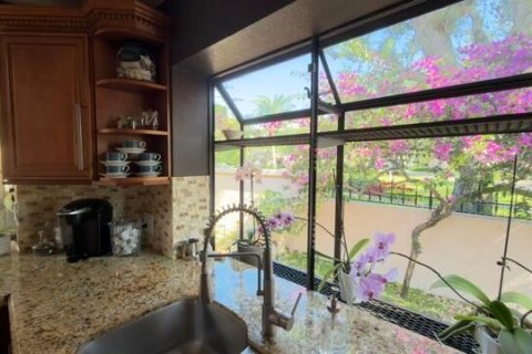House in Deerfield Beach, Florida 3 bedrooms, 230.21 sq.m. № 2088294 - photo 14