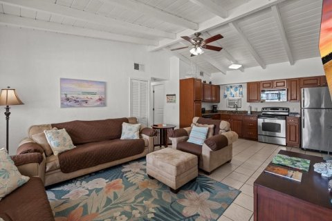 House in Ormond Beach, Florida 3 bedrooms, 119.1 sq.m. № 1732403 - photo 5