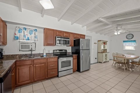 House in Ormond Beach, Florida 3 bedrooms, 119.1 sq.m. № 1732403 - photo 11