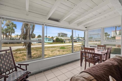 House in Ormond Beach, Florida 3 bedrooms, 119.1 sq.m. № 1732403 - photo 9