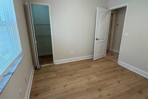 Casa en venta en Orlando, Florida, 3 dormitorios, 112.32 m2 № 1916196 - foto 22