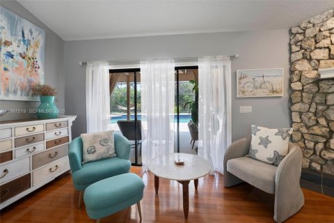 House in Wellington, Florida 3 bedrooms, 186.92 sq.m. № 2051239 - photo 12