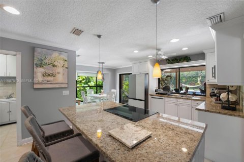 House in Wellington, Florida 3 bedrooms, 186.92 sq.m. № 2051239 - photo 20