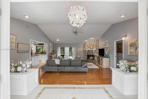 House in Wellington, Florida 3 bedrooms, 186.92 sq.m. № 2051239 - photo 11