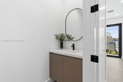 Купить таунхаус в Майами, Флорида 4 спальни, № 2048350 - фото 21