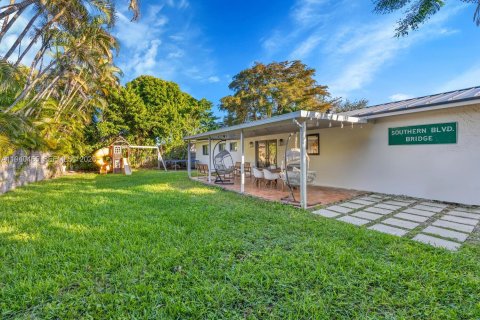 Купить виллу или дом в Пальметто-Бей, Флорида 4 спальни, 122.91м2, № 1998493 - фото 25