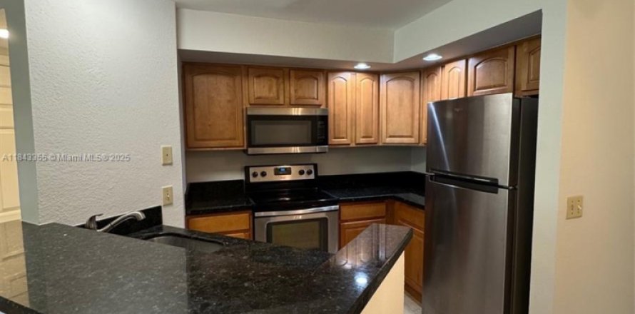Condo à Margate, Floride, 1 chambre № 1857481