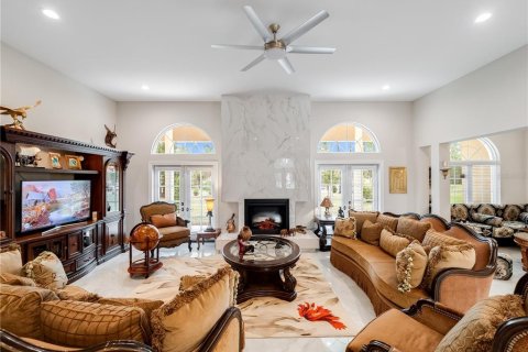 Villa ou maison à vendre à Lady Lake, Floride: 5 chambres, 490.34 m2 № 1510493 - photo 9