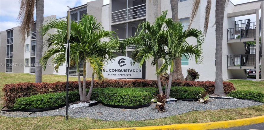 Condo in Miami, Florida, 2 bedrooms № 1684236