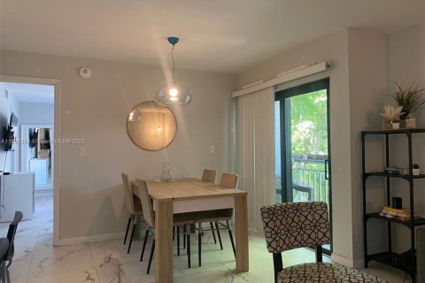 Снять в аренду кондоминиум в Майами-Бич, Флорида 1 спальня, 47.38м2, № 1950457 - фото 16