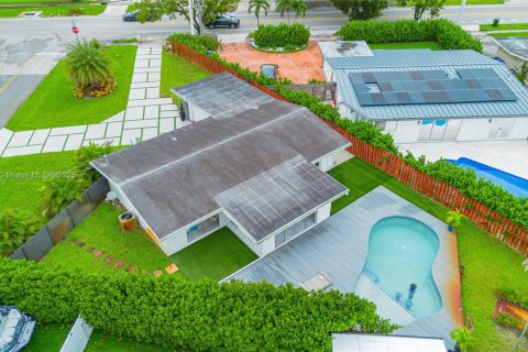 Villa ou maison à vendre à Fort Lauderdale, Floride: 3 chambres, 135.82 m2 № 1954164 - photo 24