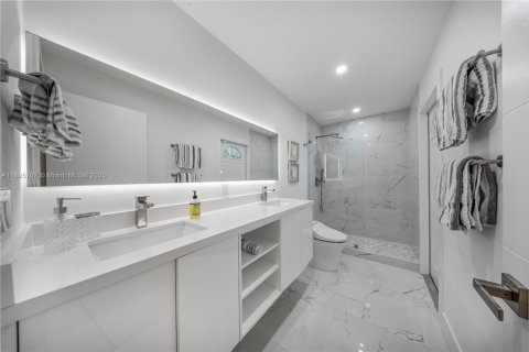 Villa ou maison à vendre à Fort Lauderdale, Floride: 3 chambres, 135.82 m2 № 1954164 - photo 12