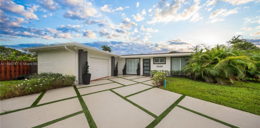 Villa ou maison à Fort Lauderdale, Floride 3 chambres, 135.82 m2 № 1954164