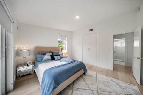 Villa ou maison à vendre à Fort Lauderdale, Floride: 3 chambres, 135.82 m2 № 1954164 - photo 15