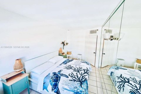 Copropriété à vendre à Miami Beach, Floride: 52.49 m2 № 2044855 - photo 5