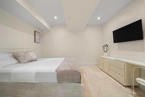 Copropriété à louer à Hallandale Beach, Floride: 3 chambres, 238.39 m2 № 1954689 - photo 18