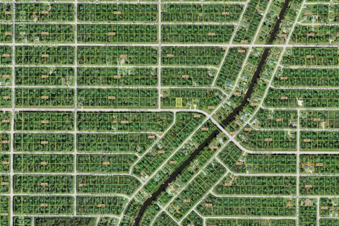 Land in Port Charlotte, Florida № 2163973 - photo 4
