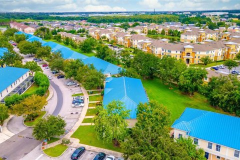 Townhouse in Kissimmee, Florida 4 bedrooms, 163.51 sq.m. № 1899348 - photo 3