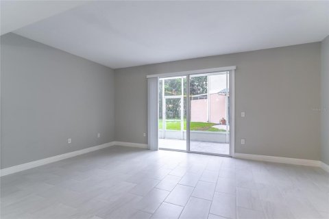 Townhouse in Kissimmee, Florida 4 bedrooms, 163.51 sq.m. № 1899348 - photo 13