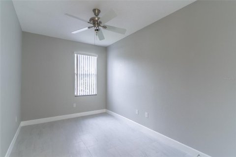 Townhouse in Kissimmee, Florida 4 bedrooms, 163.51 sq.m. № 1899348 - photo 30