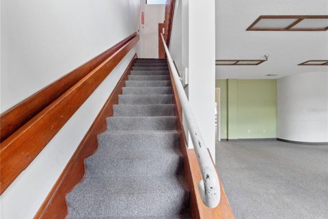 Propiedad comercial en alquiler en Orlando, Florida, 1712.93 m2 № 1879958 - foto 23