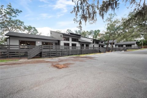 Propiedad comercial en alquiler en Orlando, Florida, 1712.93 m2 № 1879958 - foto 4