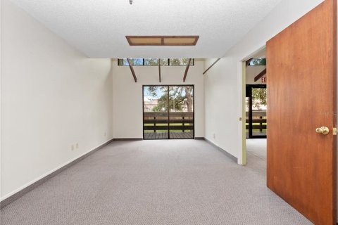 Immobilier commercial à louer à Orlando, Floride: 1712.93 m2 № 1879958 - photo 20