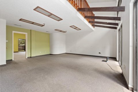 Immobilier commercial à louer à Orlando, Floride: 1712.93 m2 № 1879958 - photo 18