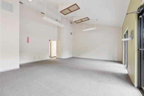 Снять в аренду коммерческую недвижимость в Орландо, Флорида 1712.93м2, № 1879958 - фото 19