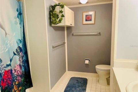Condo in Clearwater, Florida, 2 bedrooms  № 2379424 - photo 15