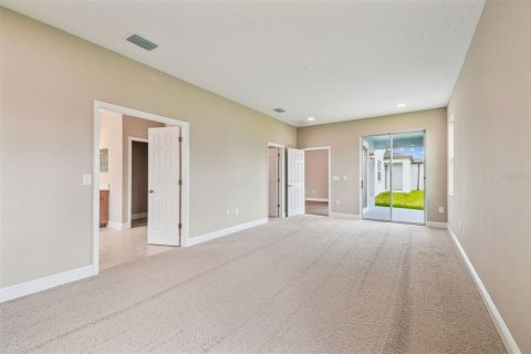Casa en venta en Spring Hill, Florida, 3 dormitorios, 195.93 m2 № 1687279 - foto 9
