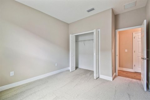 Casa en venta en Spring Hill, Florida, 3 dormitorios, 195.93 m2 № 1687279 - foto 17