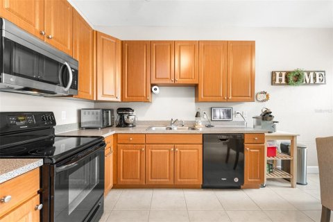 Touwnhouse à vendre à Plant City, Floride: 2 chambres, 136.19 m2 № 1904845 - photo 12